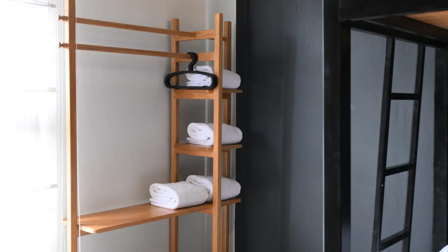 Gorilla Pod private bunk beds